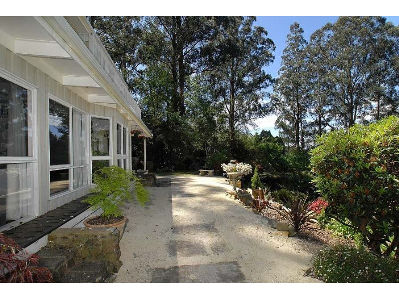 15 Ridge Crescent, Mount Dandenong VIC 3767