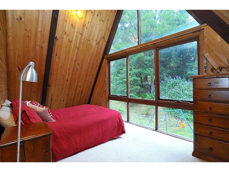 28 James Street, Selby VIC 3159