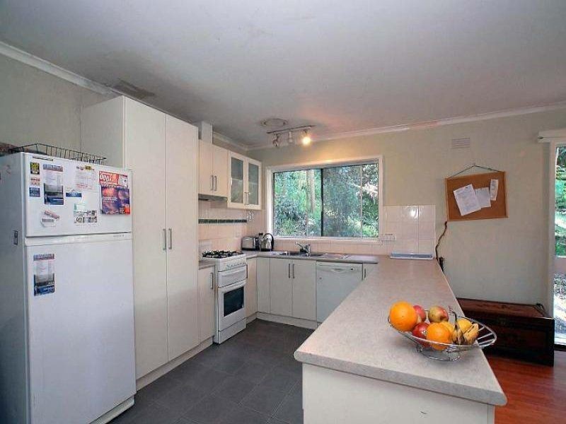 28 Centre Road, Upwey VIC 3158