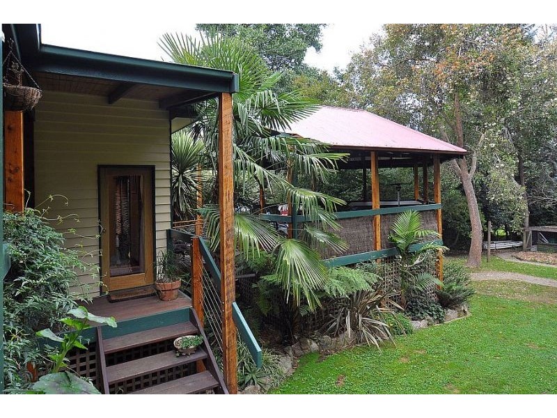 1225 Mt Dandenong Tourist Road, Kalorama VIC 3766