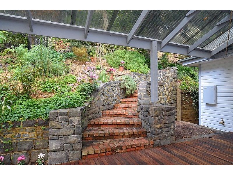 16-18 Olinda Avenue, Olinda VIC 3788