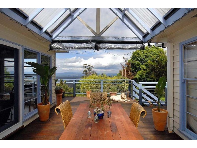 27 Ridge Road, Kalorama VIC 3766