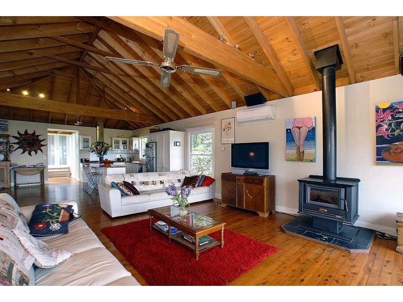 27 Ridge Road, Kalorama VIC 3766