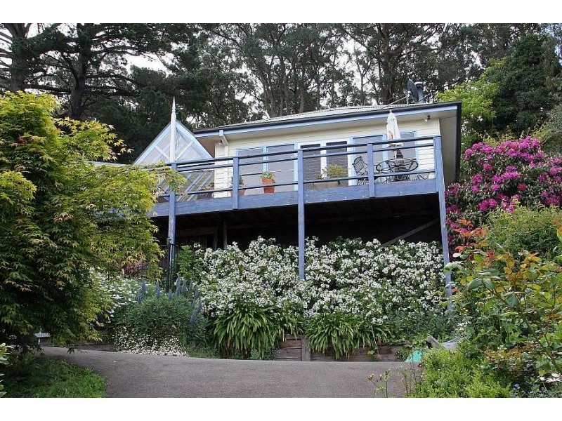 27 Ridge Road, Kalorama VIC 3766