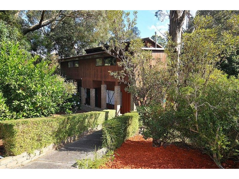 11 Fern Grove, Ferny Creek VIC 3786