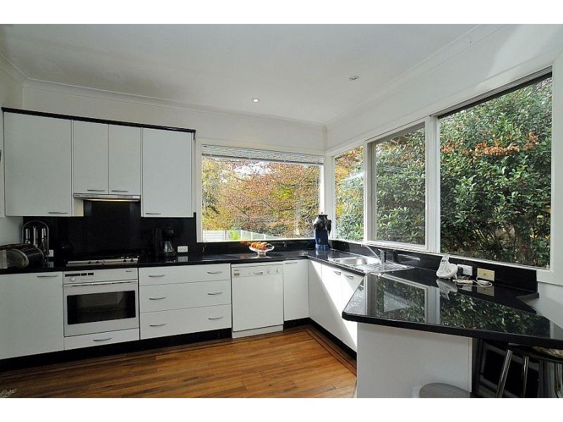 17 Sherbrooke Road, Sherbrooke VIC 3789