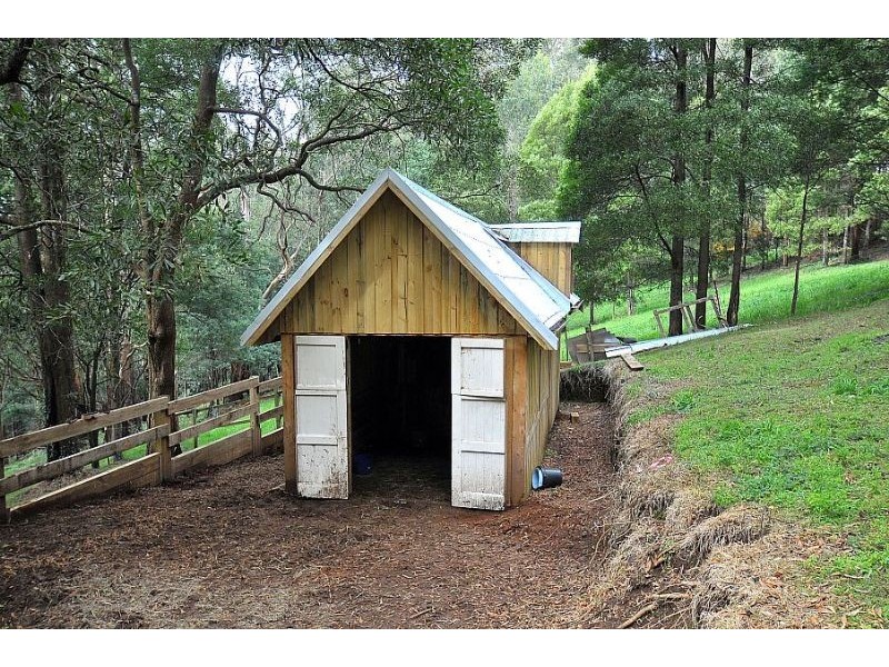 17 Sherbrooke Road, Sherbrooke VIC 3789