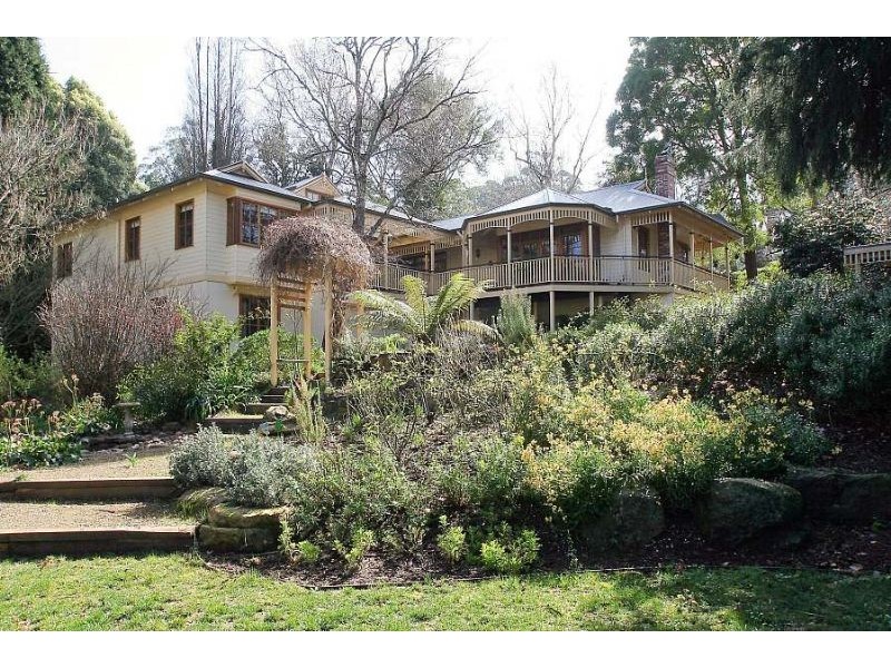 11 Birds Road, Ferny Creek VIC 3786