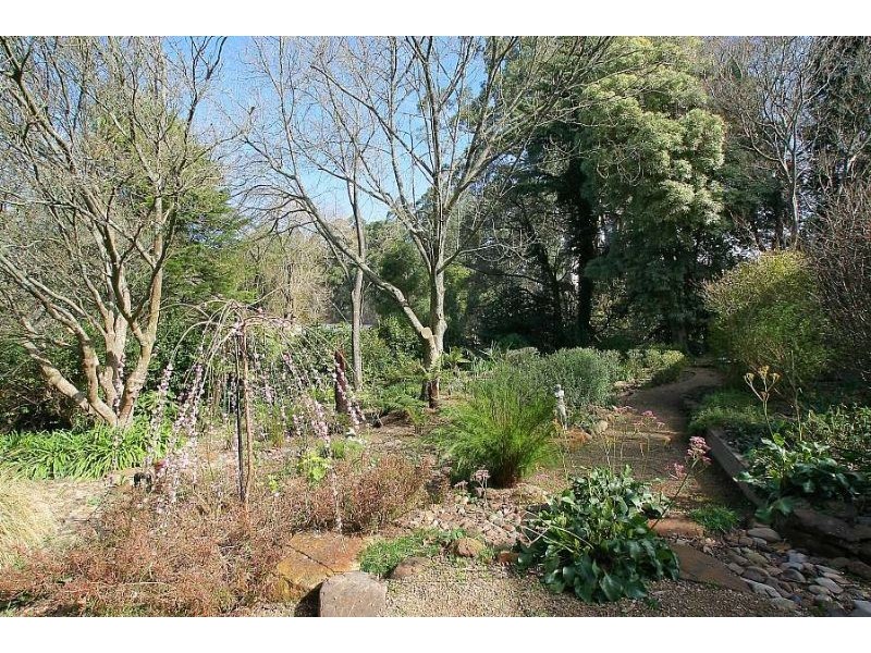 11 Birds Road, Ferny Creek VIC 3786