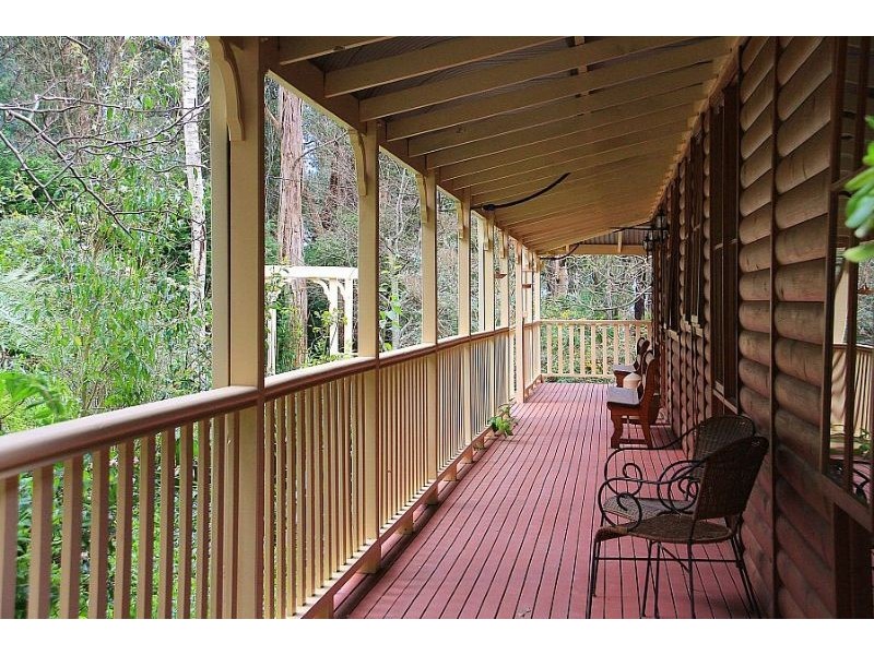 20 Bolton Road, Selby VIC 3159