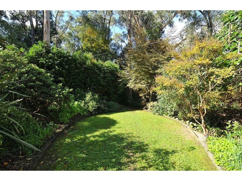 20 Bolton Road, Selby VIC 3159