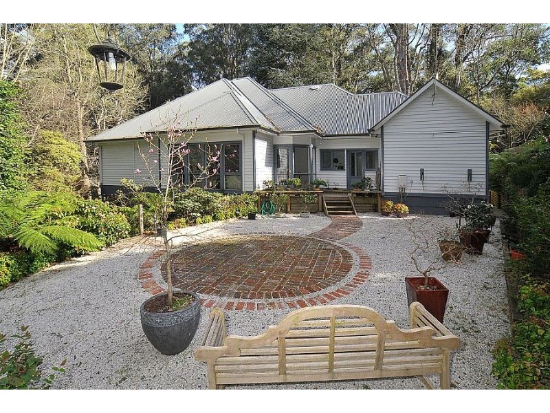 24 Olinda-Monbulk Road, Olinda VIC 3788