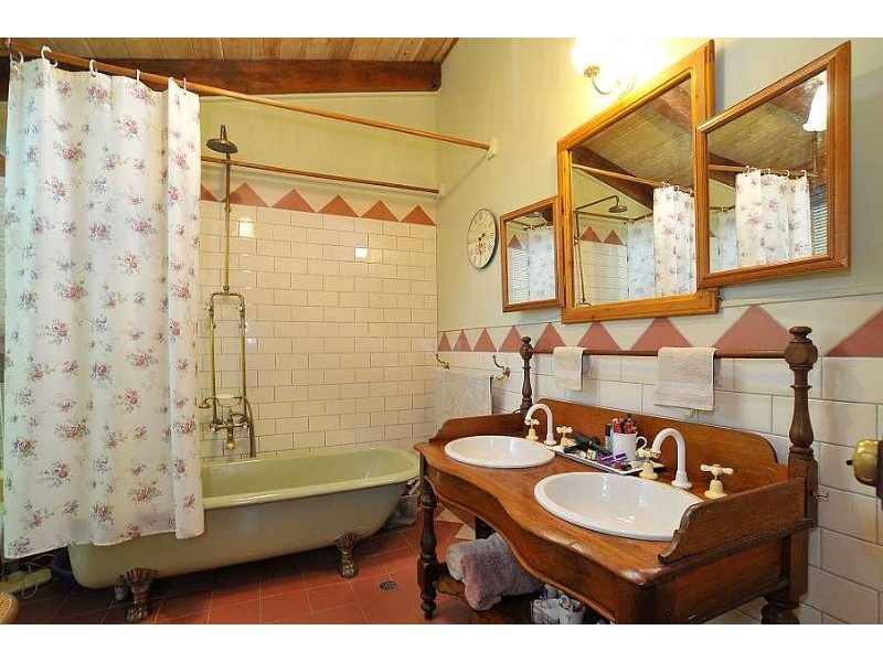 316 Glenfern Road, Upwey VIC 3158