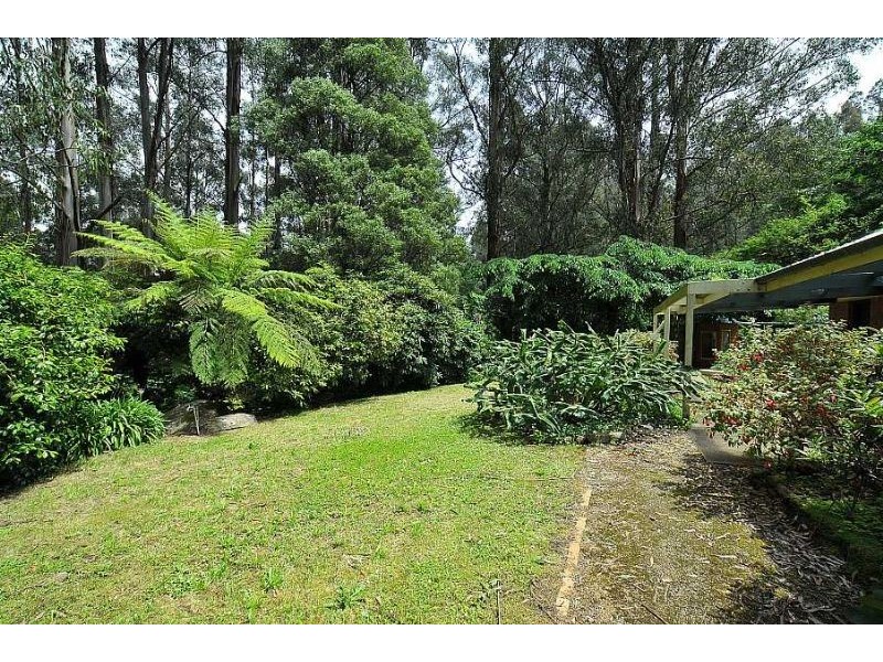 10 Warwick Farm Road, Olinda VIC 3788