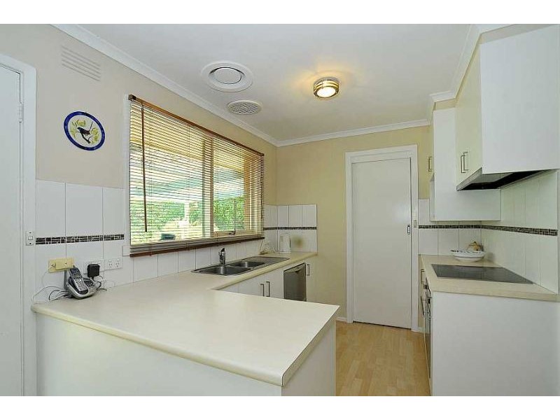 10 Warwick Farm Road, Olinda VIC 3788