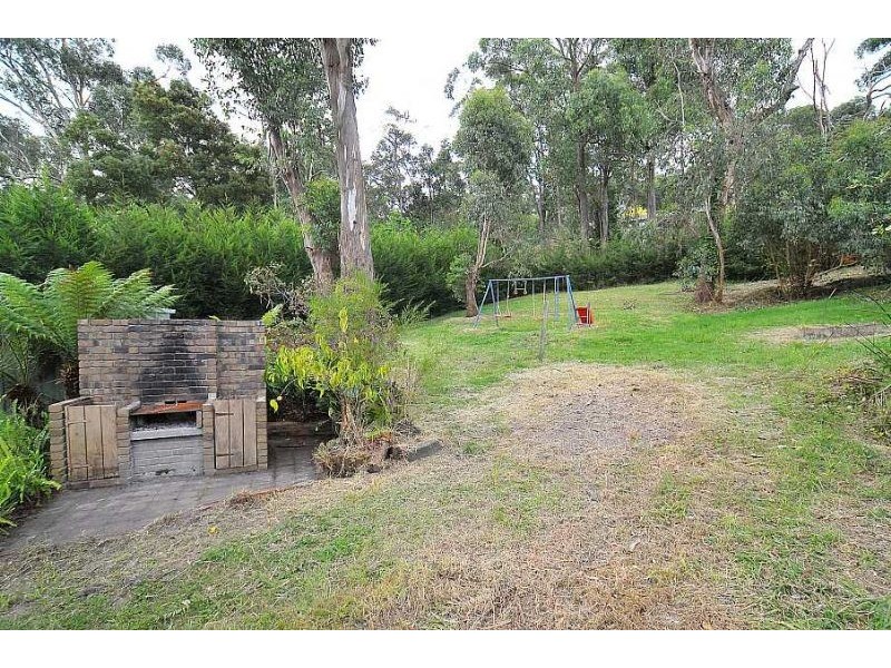 21 Ternes Road, Upwey VIC 3158