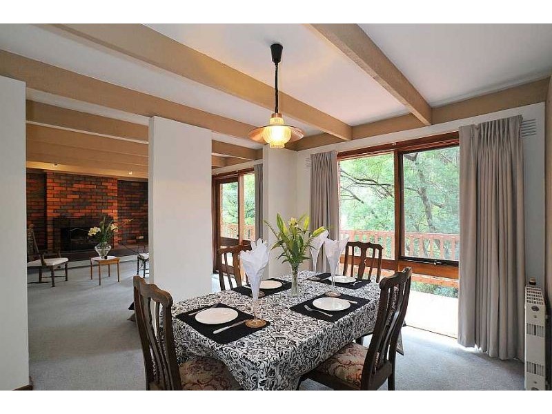 1 Hillandale Road, The Patch VIC 3792