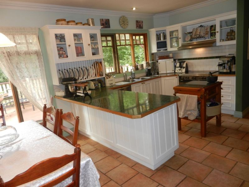 1154 Mt Dandenong Tourist Road, Kalorama VIC 3766