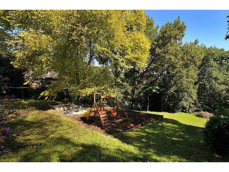 9 Observatory Road, Mount Dandenong VIC 3767