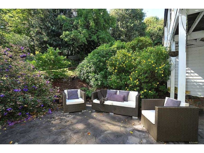 9 Observatory Road, Mount Dandenong VIC 3767