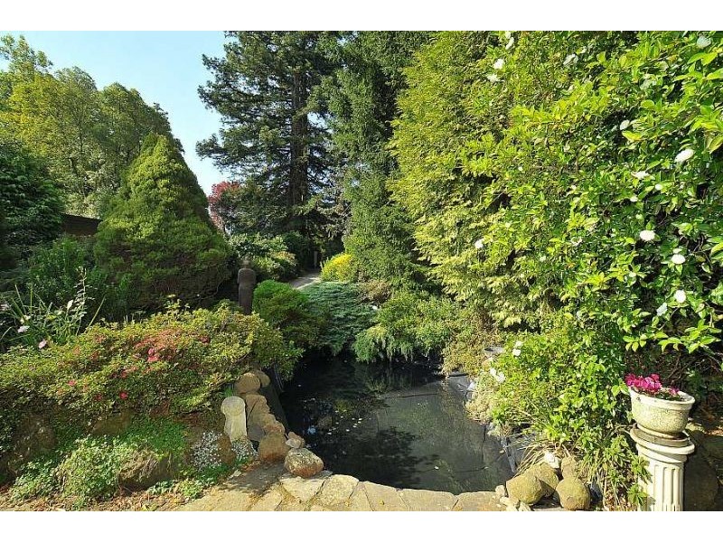 36 Hilton Road, Ferny Creek VIC 3786