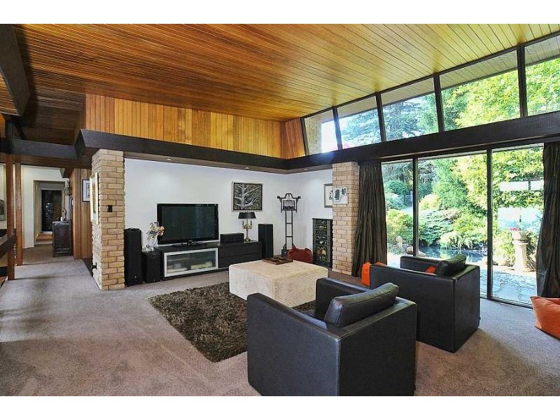 36 Hilton Road, Ferny Creek VIC 3786