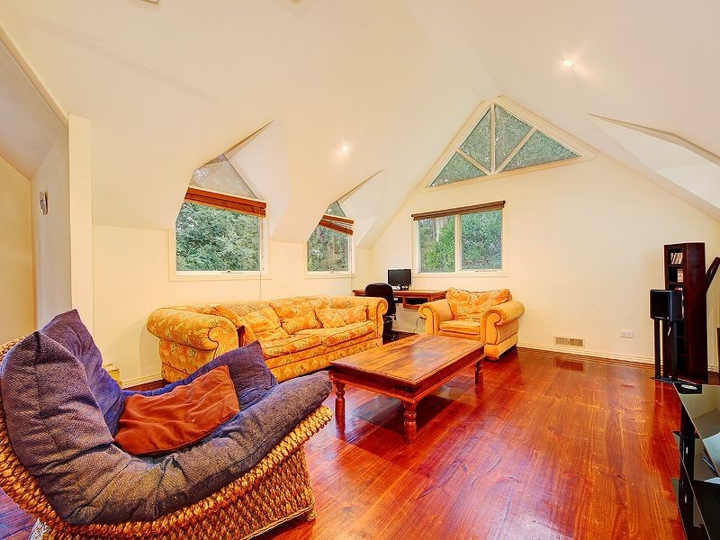 13 Forest Road, Belgrave VIC 3160