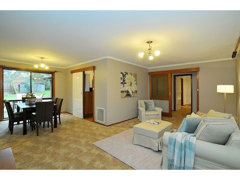 1 Nathalia Road, Belgrave South VIC 3160