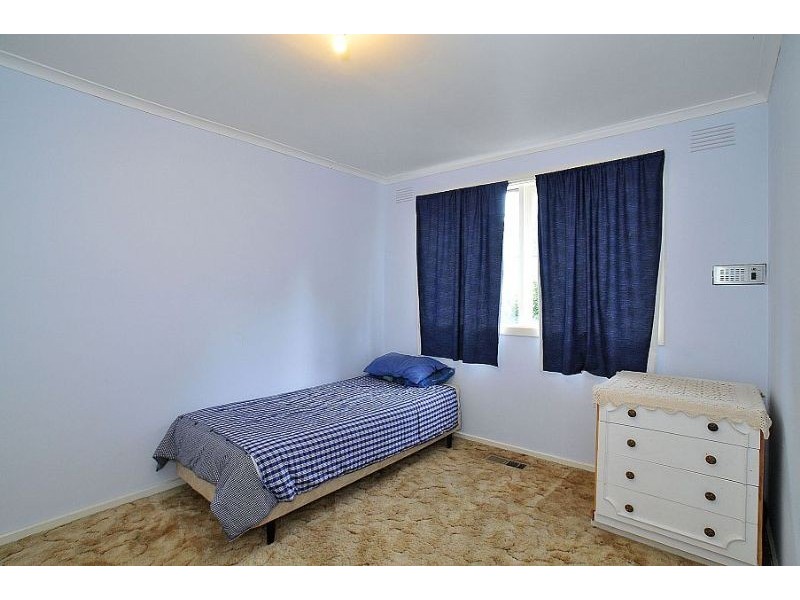 19 Bennett Avenue, Belgrave VIC 3160
