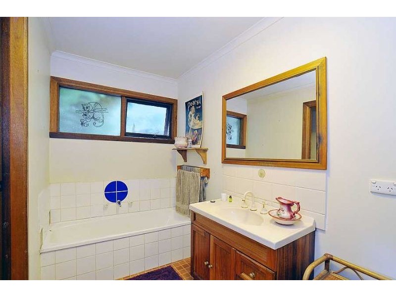 4 Creek Road, Belgrave VIC 3160