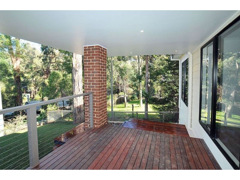 9 Laurie Avenue, Tecoma VIC 3160