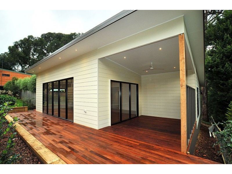 9 Laurie Avenue, Tecoma VIC 3160