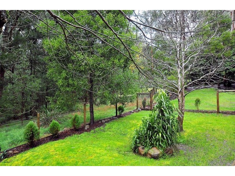 15 Wombalana Road, Selby VIC 3159