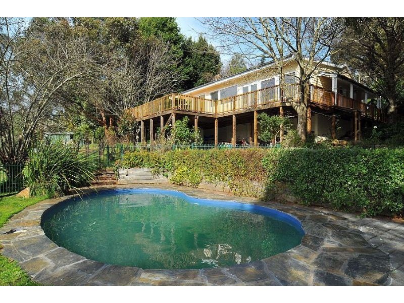 86 Trumpington Grove, Kallista VIC 3791