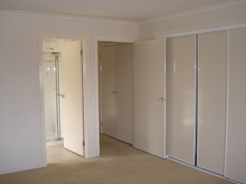 2  Jade Circuit, Burwood East VIC 3151