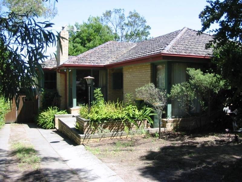 16 Lupin Street, Blackburn North VIC 3130