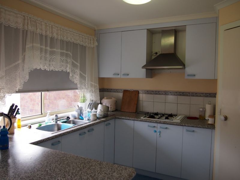 2/7 Vicki Street, Blackburn South VIC 3130