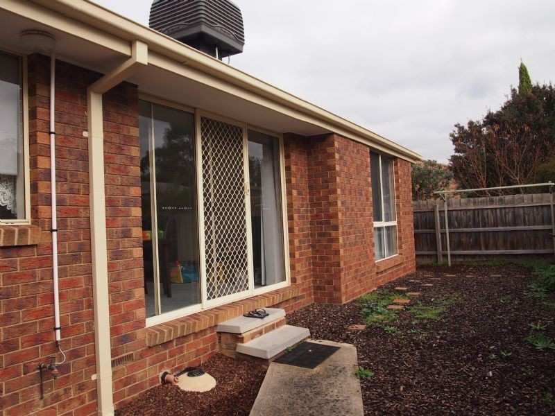 2/7 Vicki Street, Blackburn South VIC 3130
