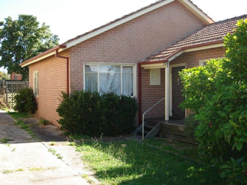 4 Hirst Street, Blackburn VIC 3130