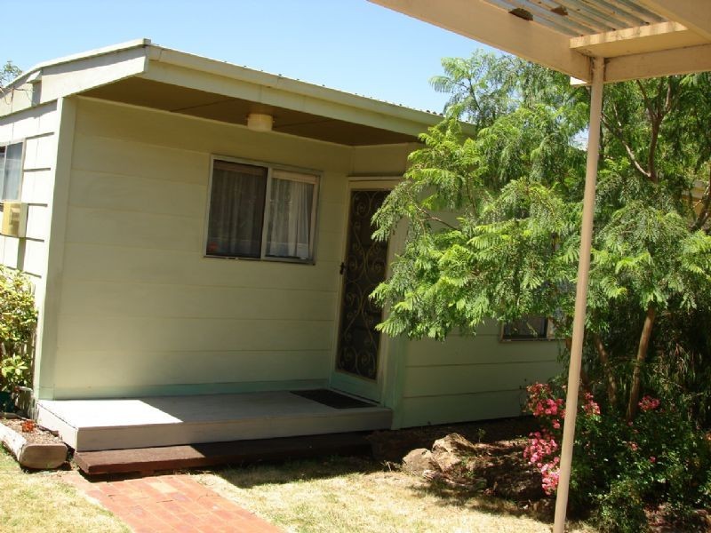 Rear 6 Rosen Street, Blackburn South VIC 3130