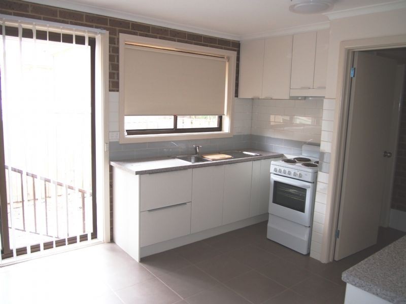 2/9 Station Street, Blackburn VIC 3130