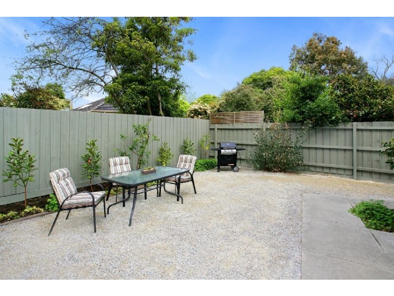 6/1 Glen Ebor Avenue, Blackburn VIC 3130