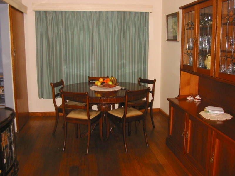 27 Holland Road, Blackburn South VIC 3130