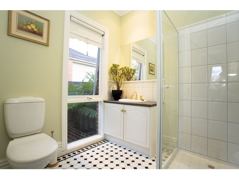 40 Holland Road, Blackburn South VIC 3130