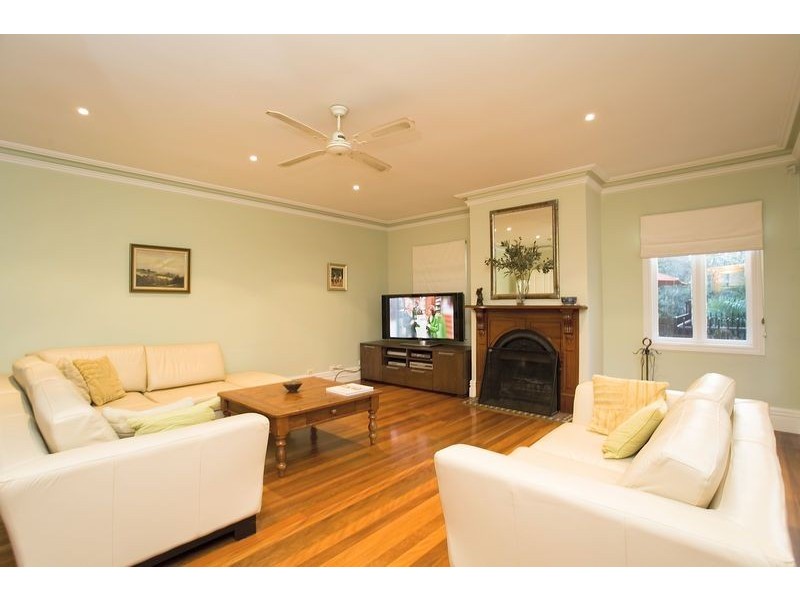 40 Holland Road, Blackburn South VIC 3130