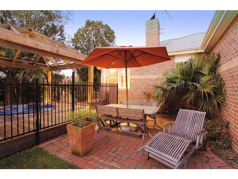 40 Holland Road, Blackburn South VIC 3130