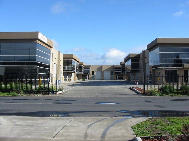 71 Strezlecki Avenue, Sunshine West VIC 3020