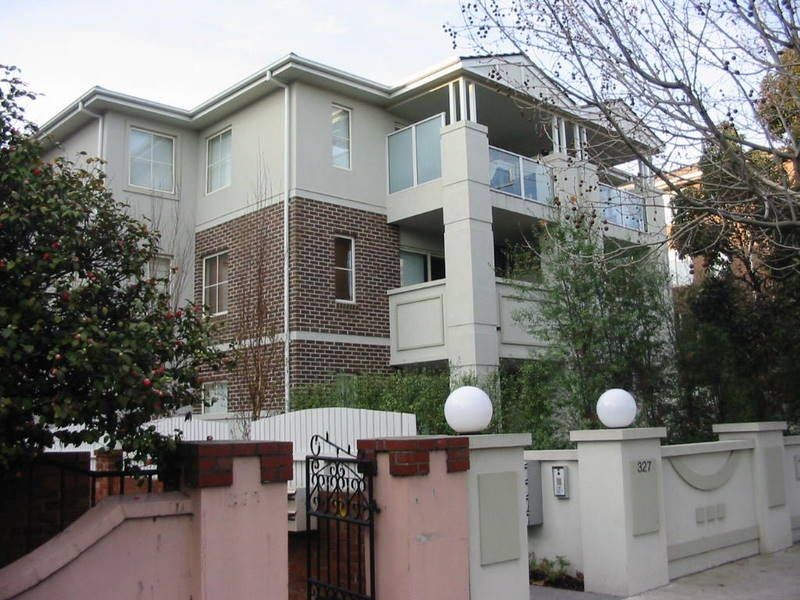 15/327 Dandenong Road, Prahran VIC 3181