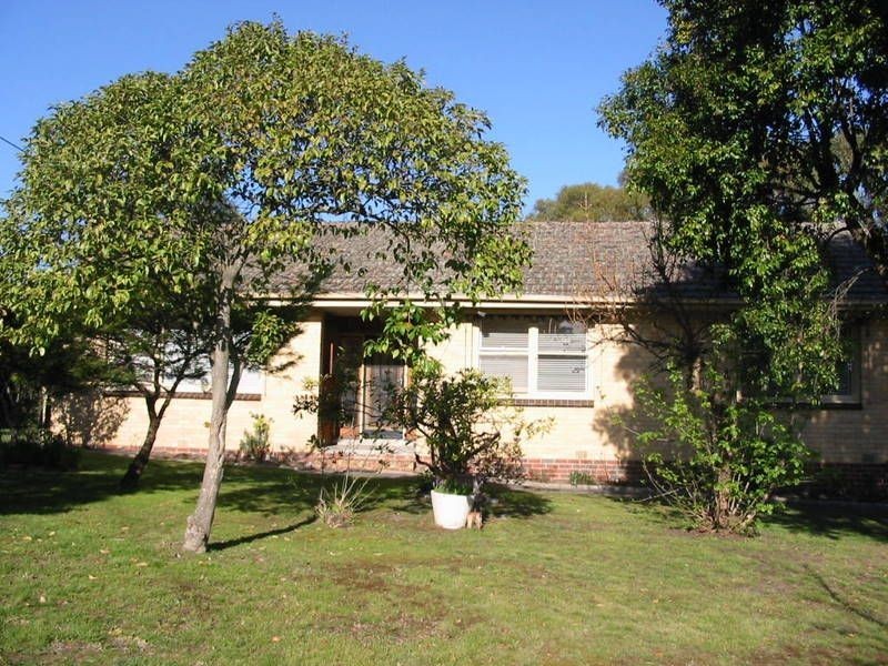 17 Athol Court, Blackburn VIC 3130