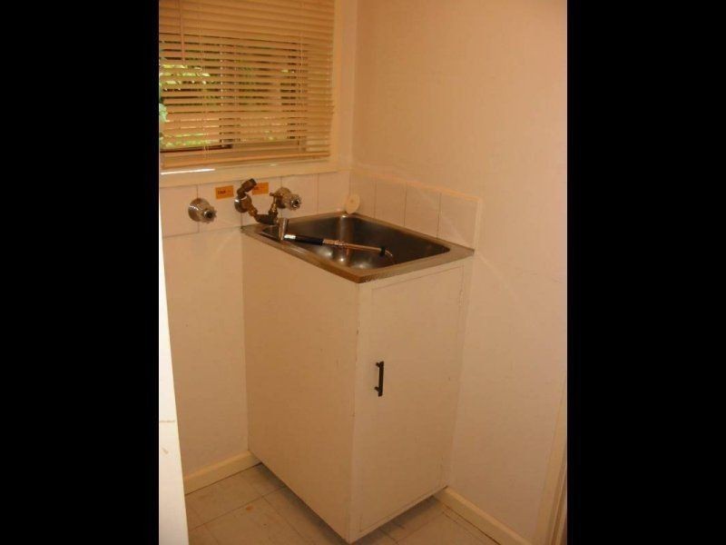 2/96 Blackburn Road, Blackburn VIC 3130